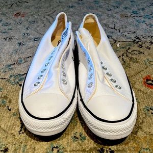 Converse Chuck Taylor All Star Slip Low Top White - NIB - Size 10M/12W